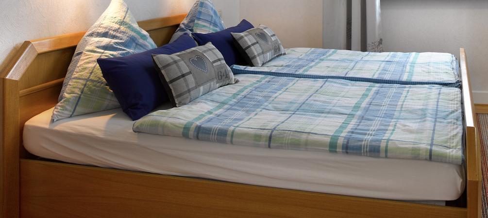 Pension "Haus Am Walde" Brodenbach, Mosel ภายนอก รูปภาพ